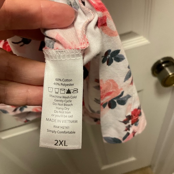 Lularoe Leah Rose Top Size 2Xl - Picture 4 of 4